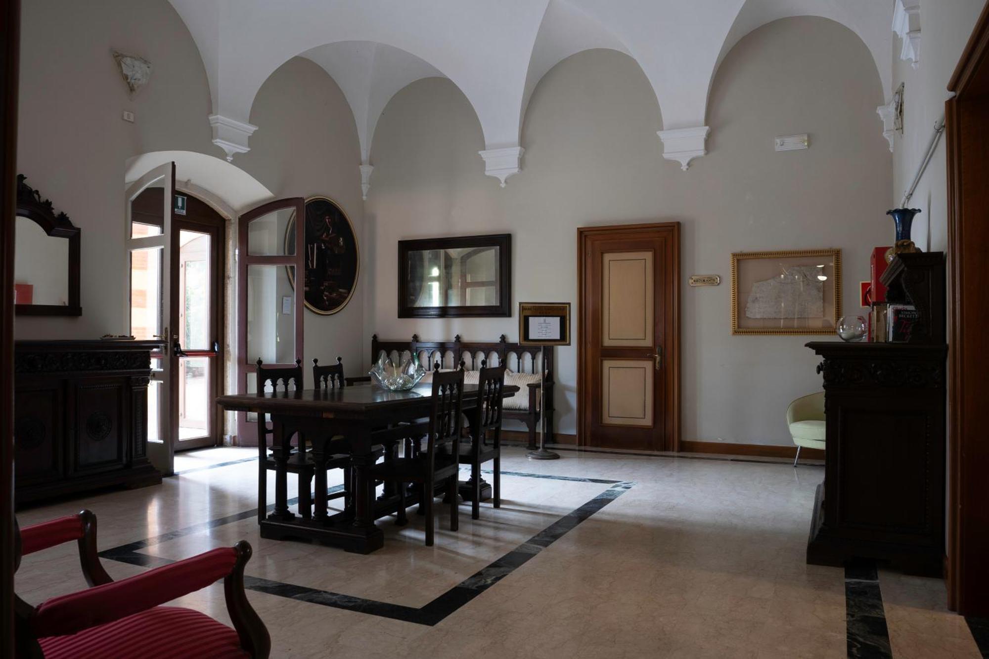 Park Hotel Napoleone Portoferraio Exterior foto